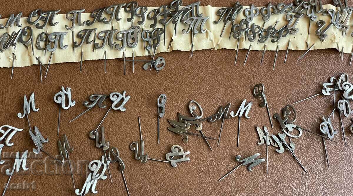 Needle letters from before 1944