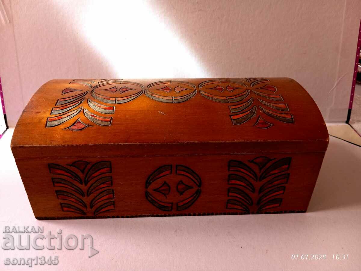 Great Old Wooden Box For Jewelry Etc. From 0.01 St.