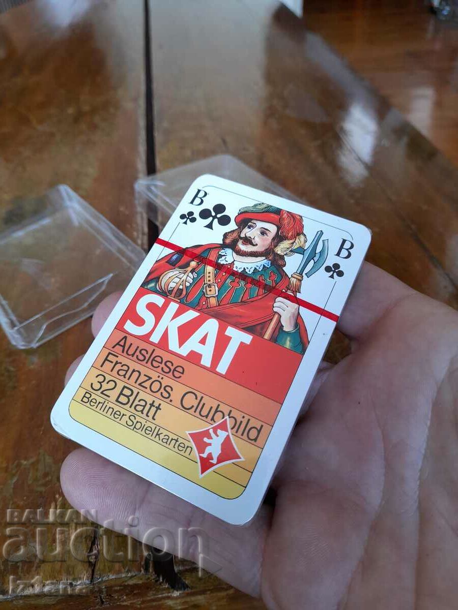 Old Skat cards with price 22.00 BGN | € 11.25 Old Skat cards with price 22.00 BGN | € 11.25