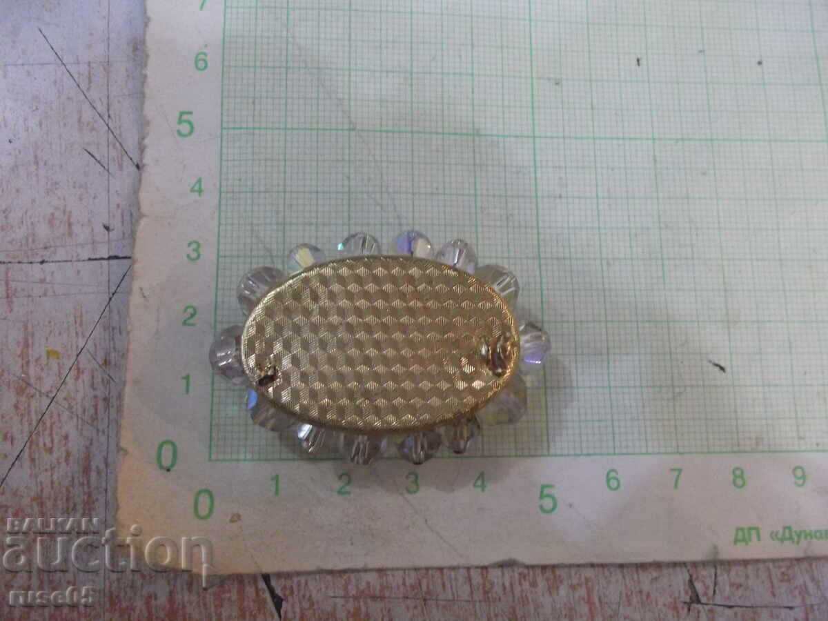 Delivery of Brooch - 8 Delivery of Brooch - 8