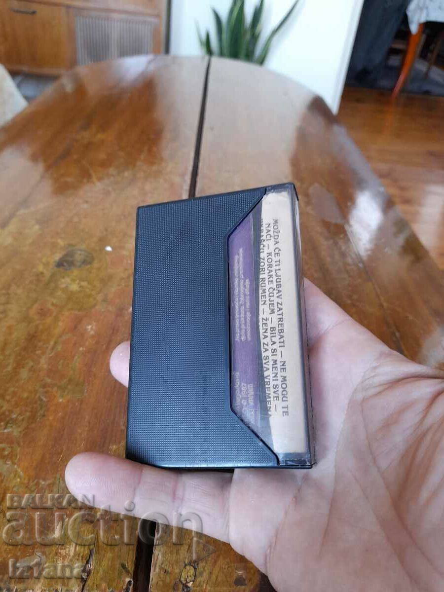 Стара Аудио касета Marinko Rokvic с цена 33.00 лв. | € 16.87 Стара Аудио касета Marinko Rokvic с цена 33.00 лв. | € 16.87