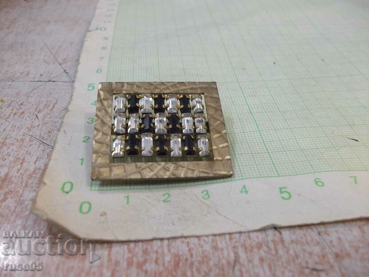 Delivery of Brooch - 9 Delivery of Brooch - 9