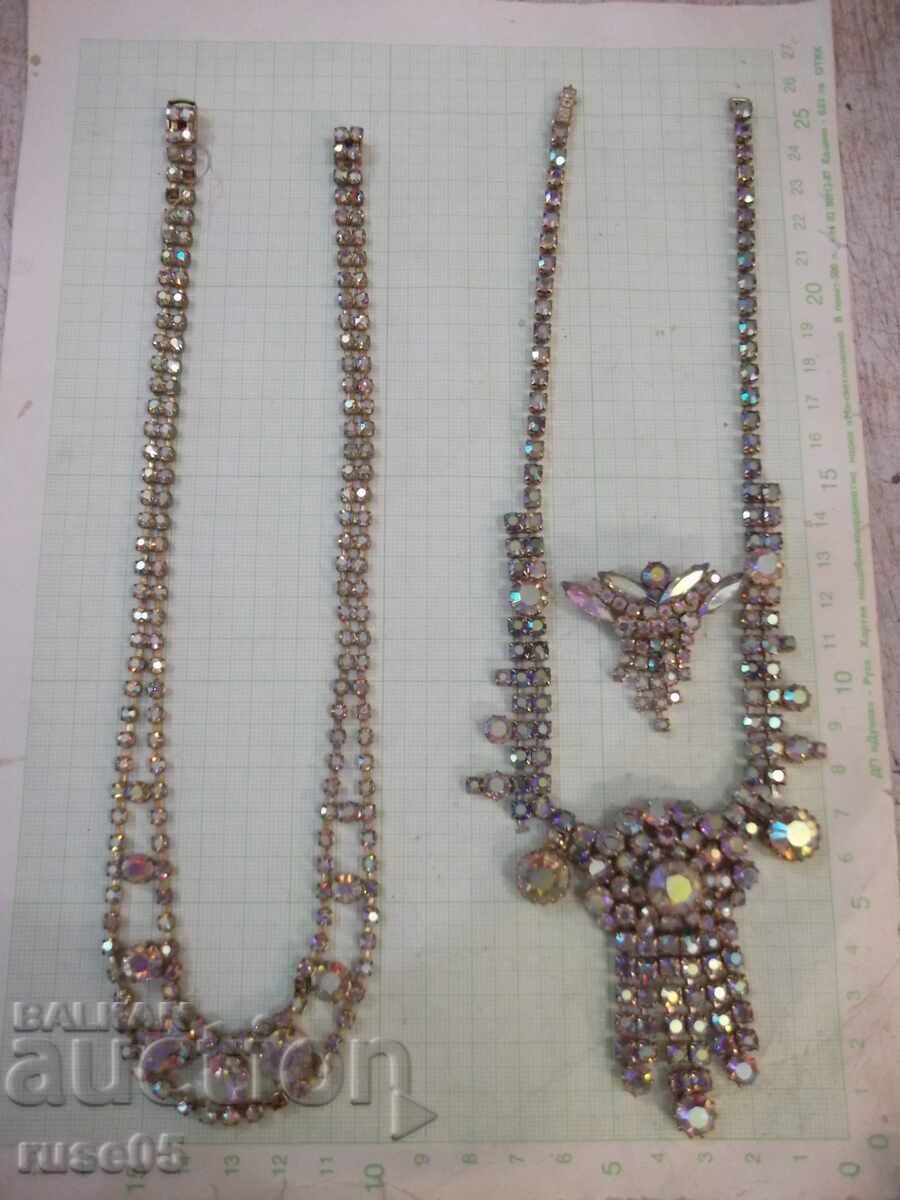 Lot of 2 pcs. necklaces and brooch