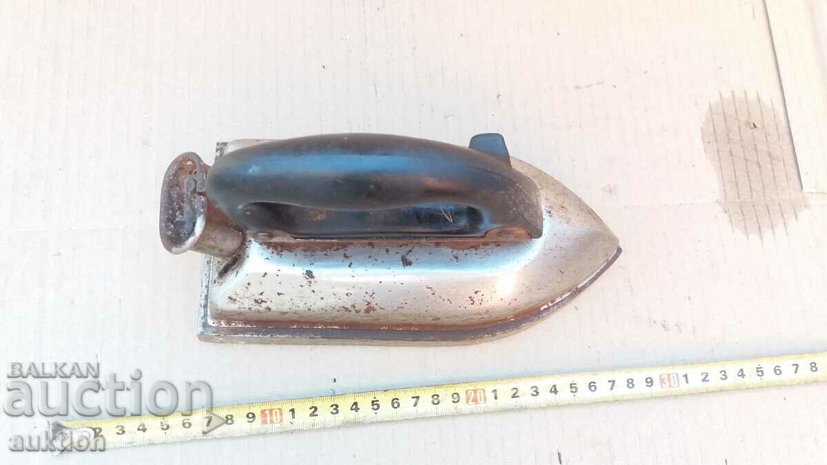 OLD IRON - 5 OLD IRON - 5