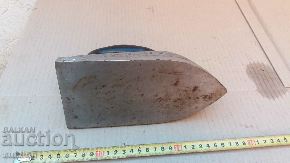 OLD IRON - 6 OLD IRON - 6