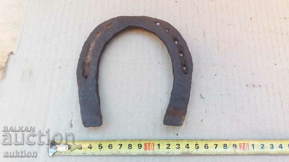 OLD FORGED HORSESHOE with price 1.29 BGN | € 0.66 OLD FORGED HORSESHOE with price 1.29 BGN | € 0.66