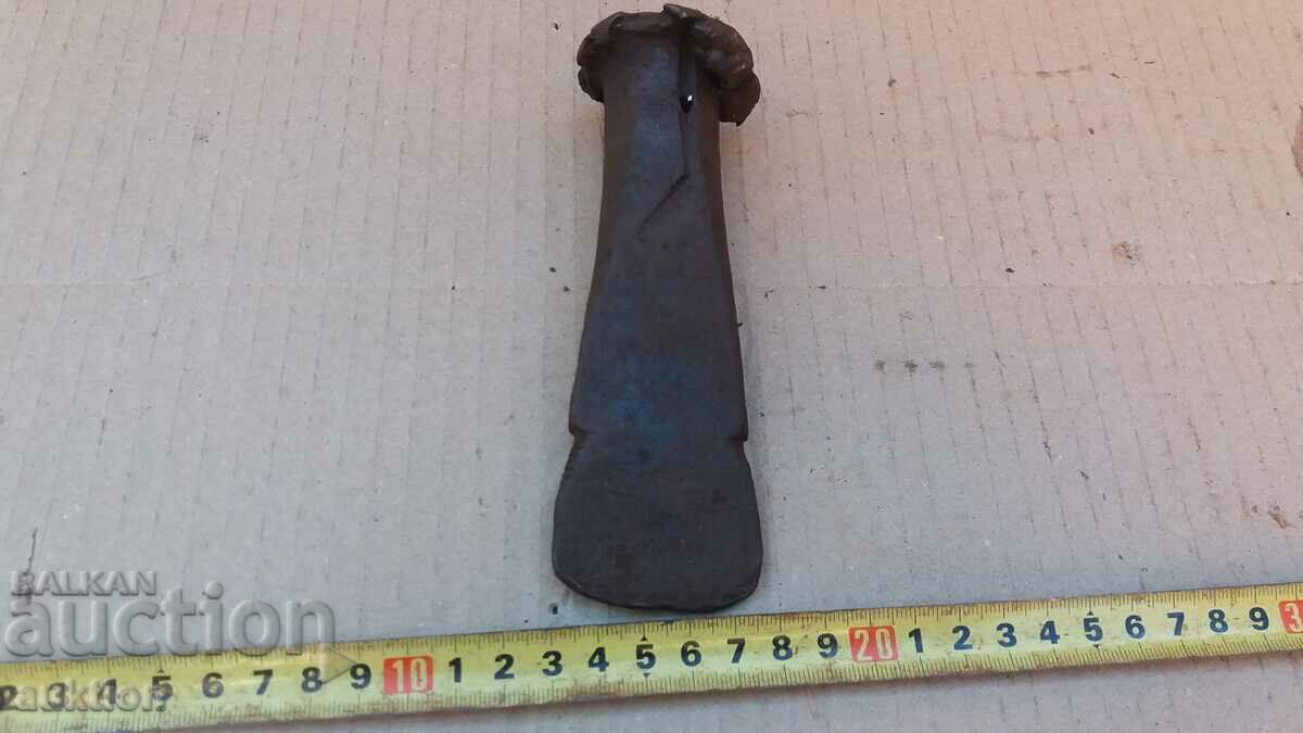 OLD SOLID DAGGER - 7 OLD SOLID DAGGER - 7