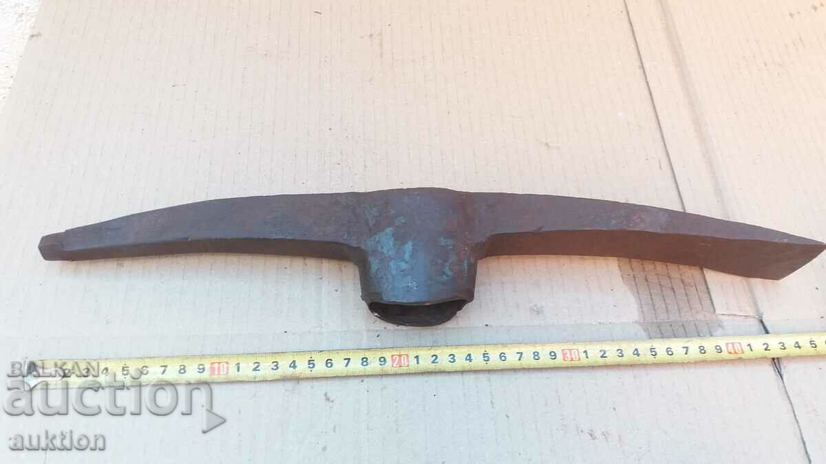 massive pickaxe - construction troops - 6 massive pickaxe - construction troops - 6