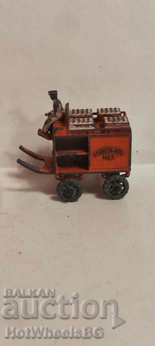 Auction Matchbox LESNEY -No 7A Horse Drawn Milk Float 1954 Auction Matchbox LESNEY -No 7A Horse Drawn Milk Float 1954