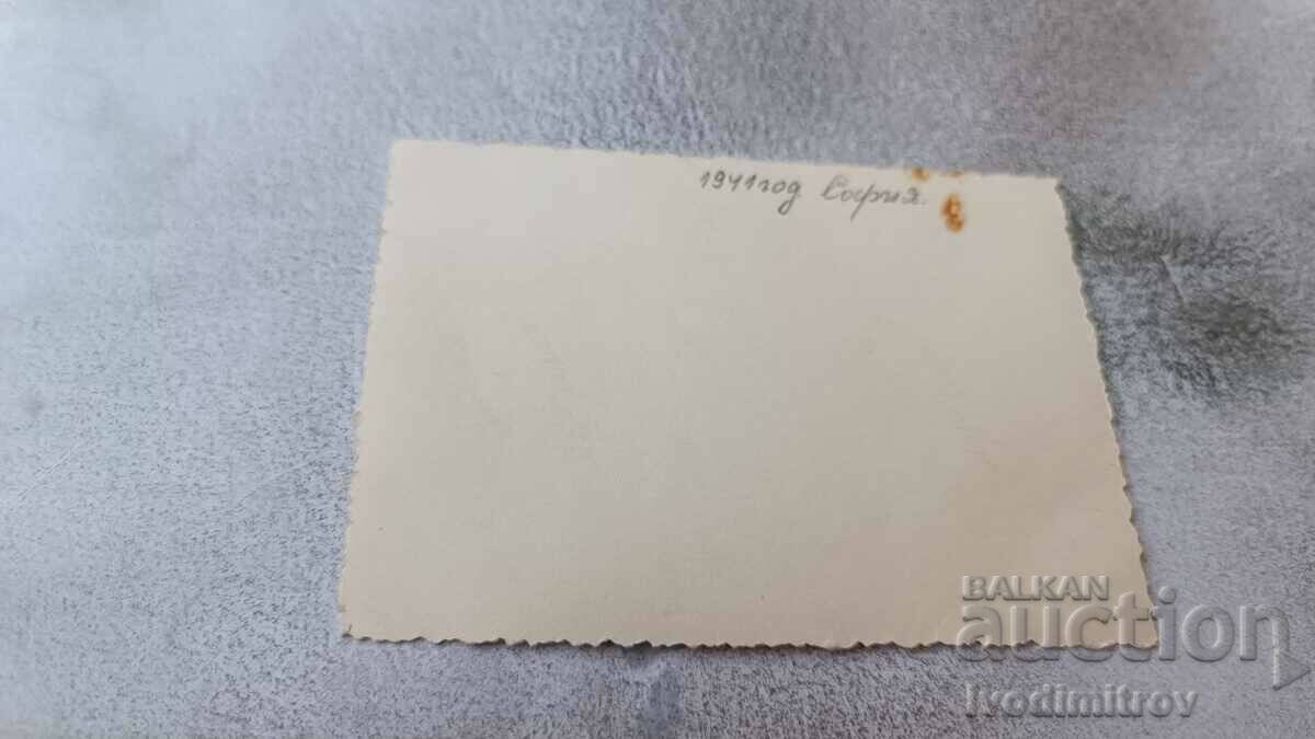 Photo Sofia Men women and children 1941 with price 1.65 BGN | € 0.84 Photo Sofia Men women and children 1941 with price 1.65 BGN | € 0.84