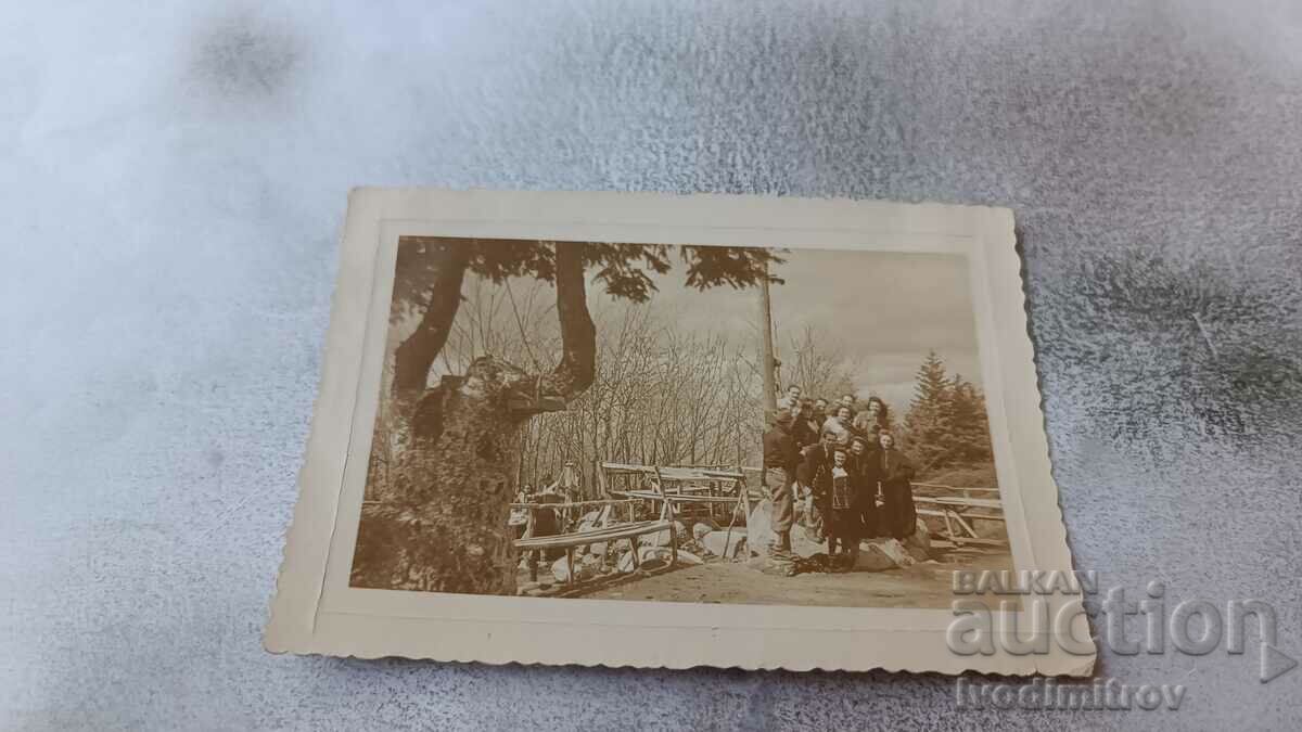 Photo Sofia Young men and women on an excursion to Vitosha 1941