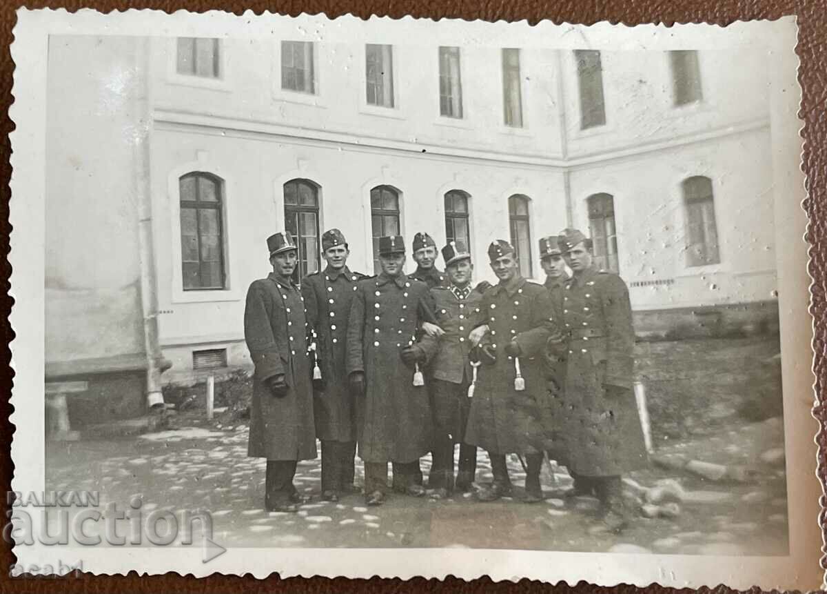 Austrian Armed Forces Officers with price 24.99 BGN | € 12.78 Austrian Armed Forces Officers with price 24.99 BGN | € 12.78