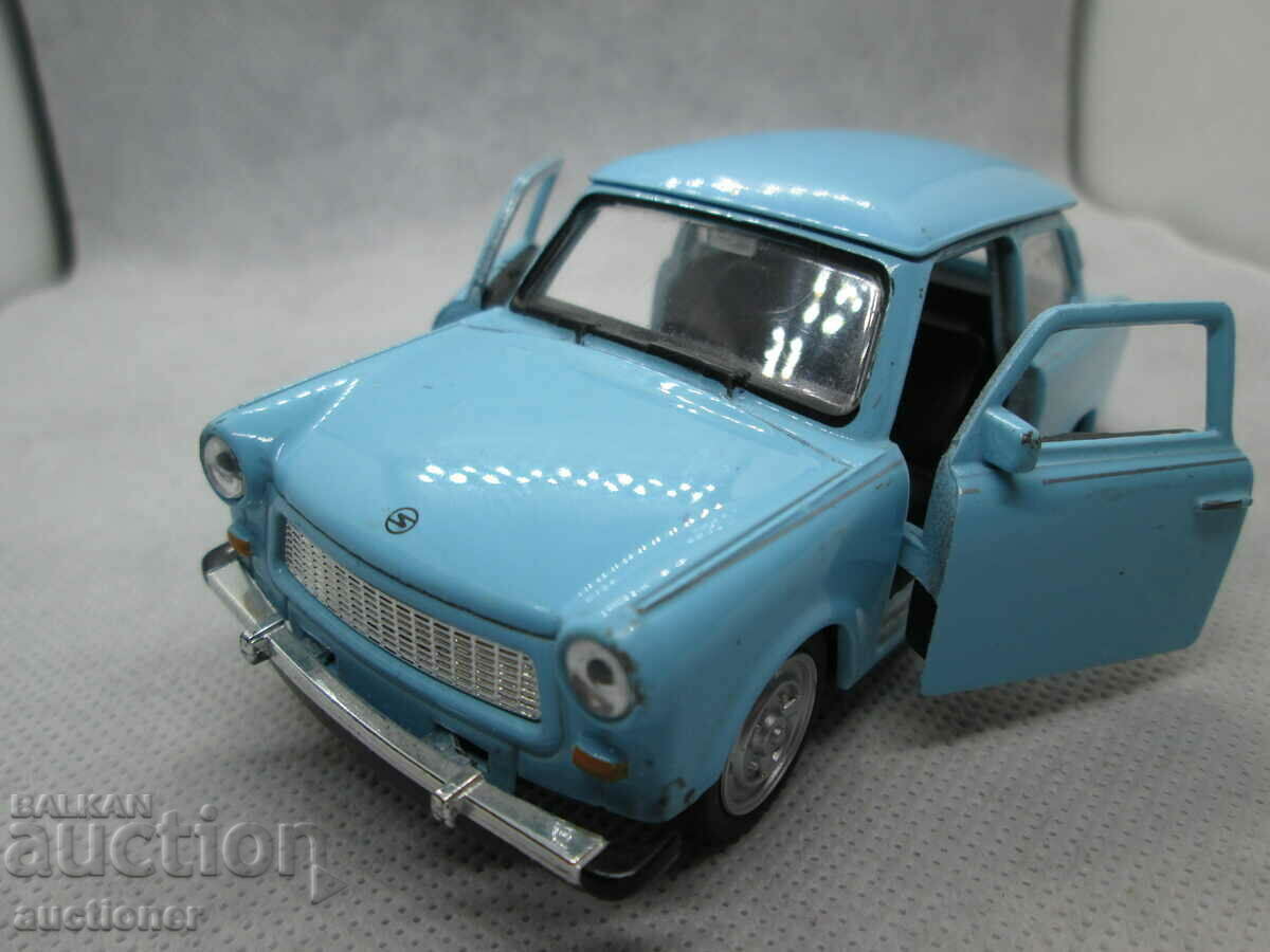 TRABANT-601 METAL MODEL FOR PARTS OR RESTORATION with price 10.00 BGN | € 5.11 TRABANT-601 METAL MODEL FOR PARTS OR RESTORATION with price 10.00 BGN | € 5.11