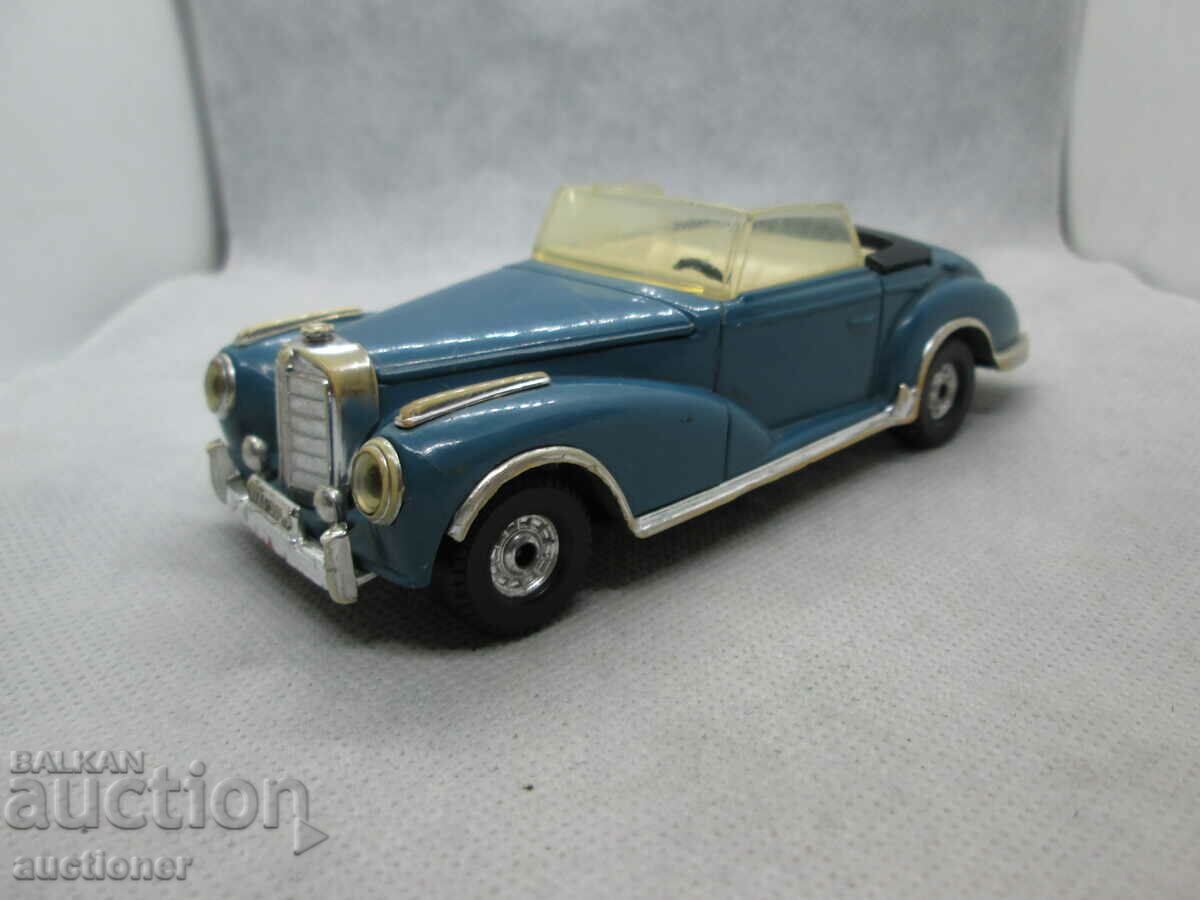 CORGI MERCEDES-BENZ300S-1956 1/35