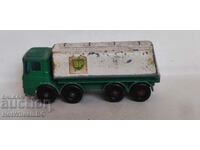 -Matchbox LESNEY -No 32C Leyland Petrol Tanker 1968