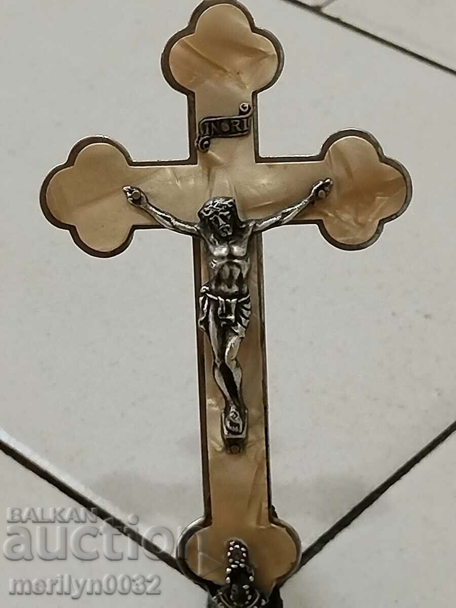 Παλιό κόσμημα σταυρού σταυρού