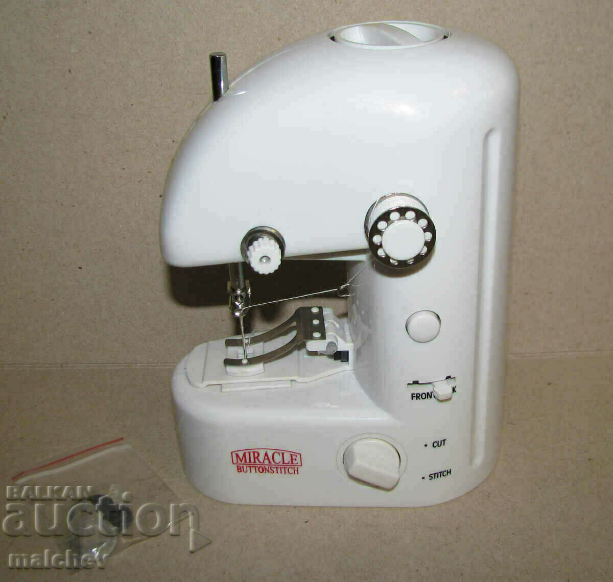 New Battex desktop button sewing machine, excellent