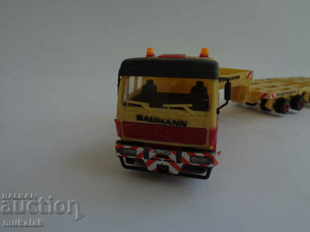 KIBRI H0 1/87 MERCEDES BENZ TRUCK MODEL TOY TROLLEY with price 20.00 BGN | € 10.23 KIBRI H0 1/87 MERCEDES BENZ TRUCK MODEL TOY TROLLEY with price 20.00 BGN | € 10.23