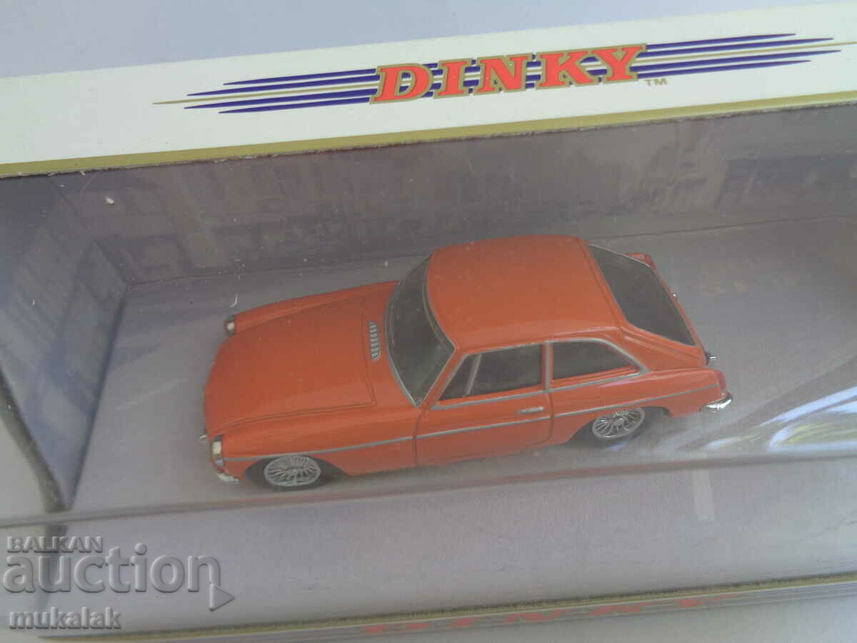 Auction  1:43 DINKY MATCHBOX M.G.B. GT 1965 STROLLER MODEL