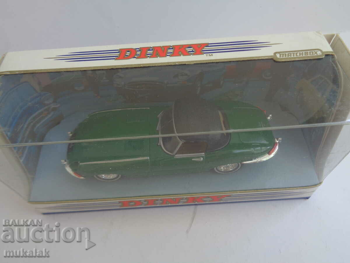 Livrarea 1:43 DINKY MACHBOX JAGUAR E TYPE 1968 MODEL DE MAȘINĂ