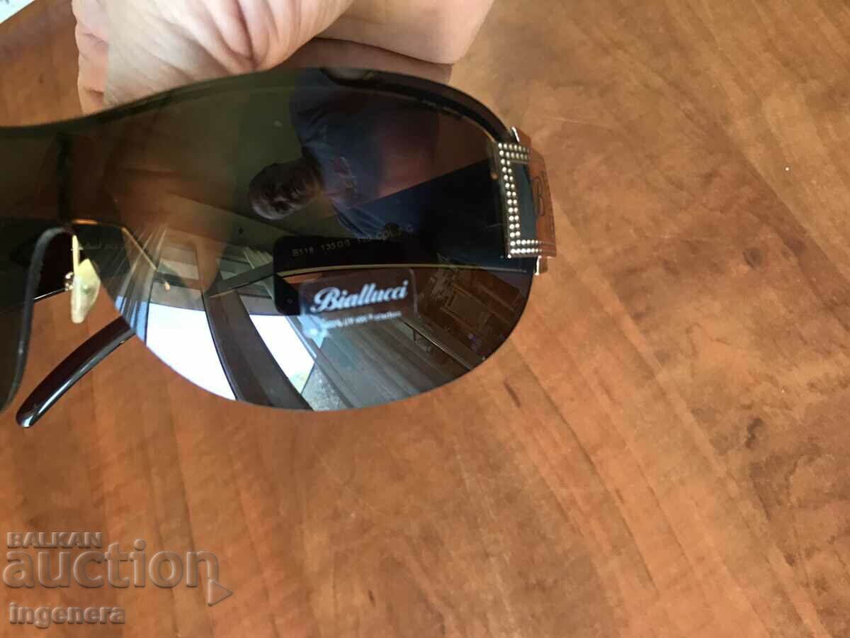 SUNGLASSES NEW SALE with price 12.00 BGN | € 6.14