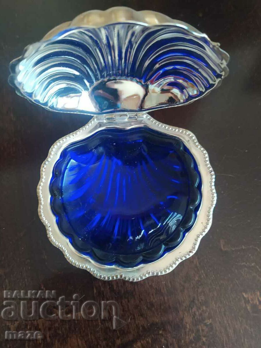 Аукцион ИНТЕРЕСНА ЗАХАРНИЦА Аукцион ИНТЕРЕСНА ЗАХАРНИЦА