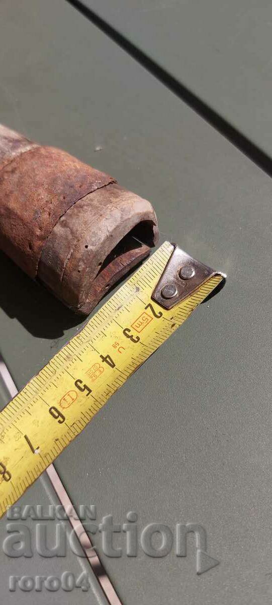 KANIA - FIST - SHARK - KNIFE - 7 KANIA - FIST - SHARK - KNIFE - 7