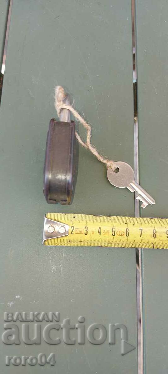 PADLOCK - 6 PADLOCK - 6