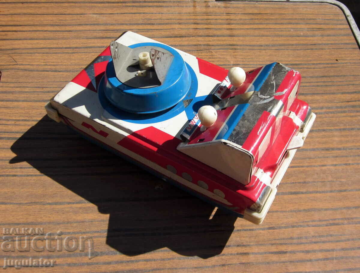 NORMA old Russian space metal toy with batteries - 5 NORMA old Russian space metal toy with batteries - 5