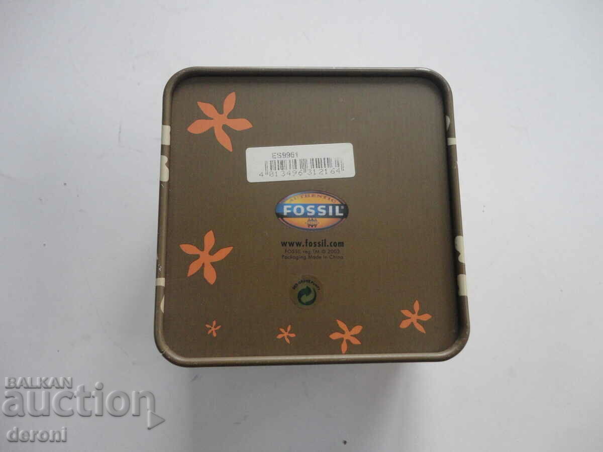 Γνήσιο κουτί ρολογιού Fossil 6 με τιμή 10.00 BGN | € 5.11 Γνήσιο κουτί ρολογιού Fossil 6 με τιμή 10.00 BGN | € 5.11