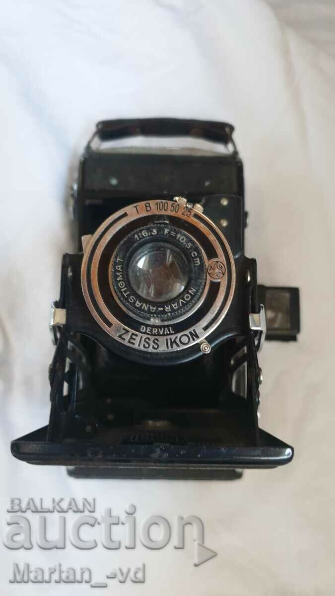 Παλιά κάμερα φυσούνας Zeiss Ikon