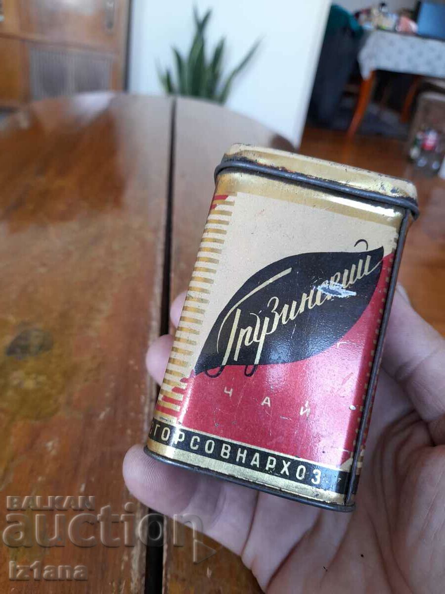 Delivery of An old box of Georgian tea Delivery of An old box of Georgian tea