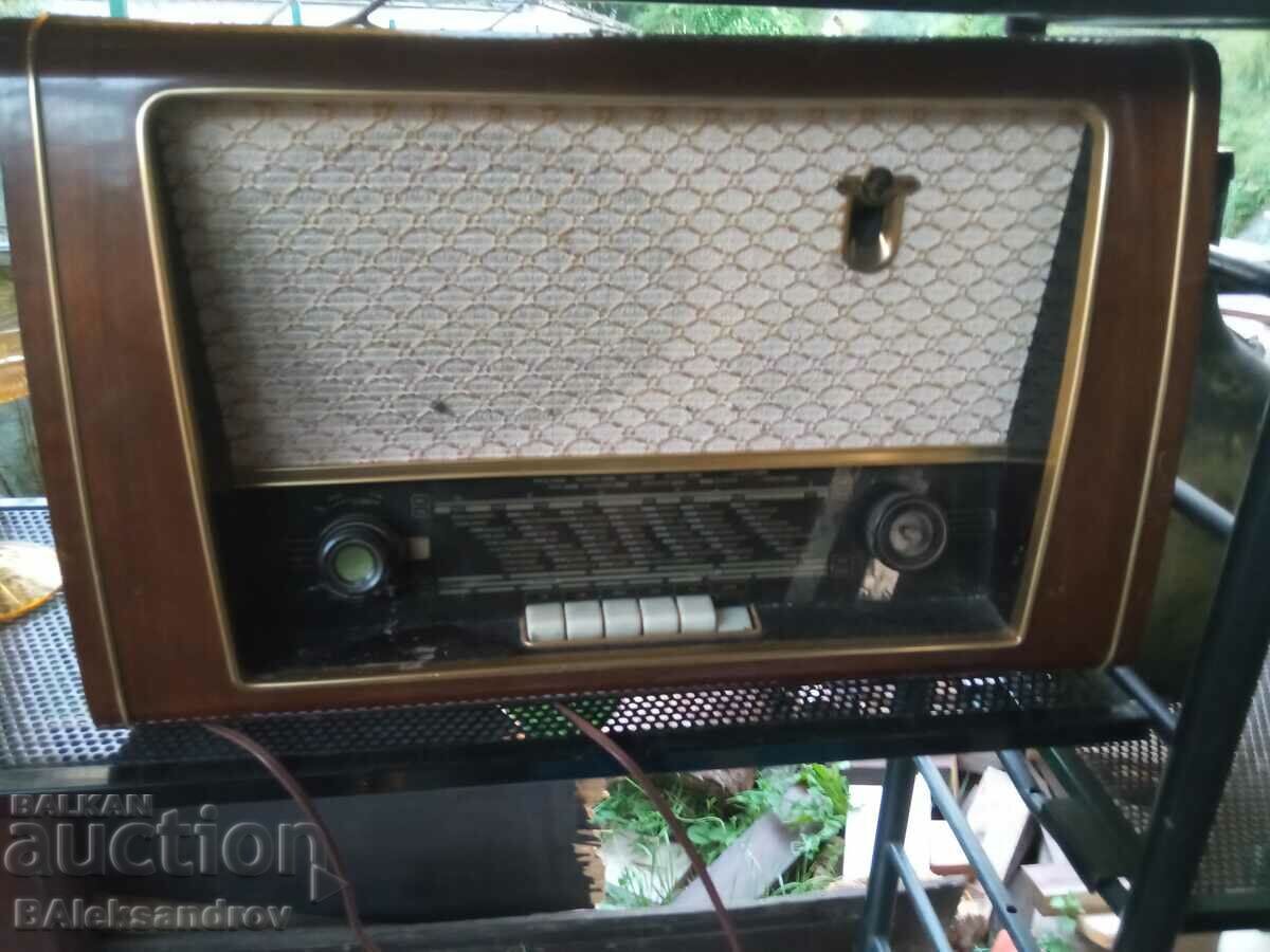 Παλιό σπάνιο ραδιόφωνο