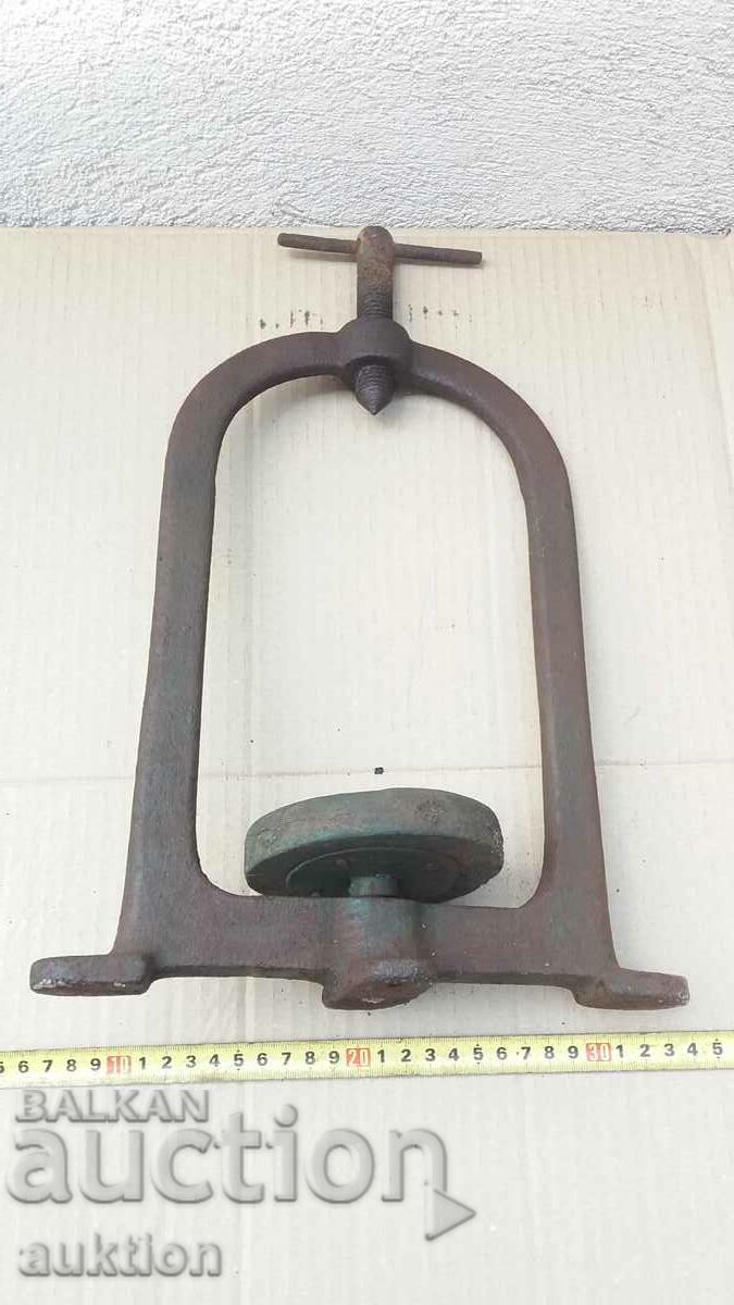 old press for closing jars etc. royal time - 7 old press for closing jars etc. royal time - 7