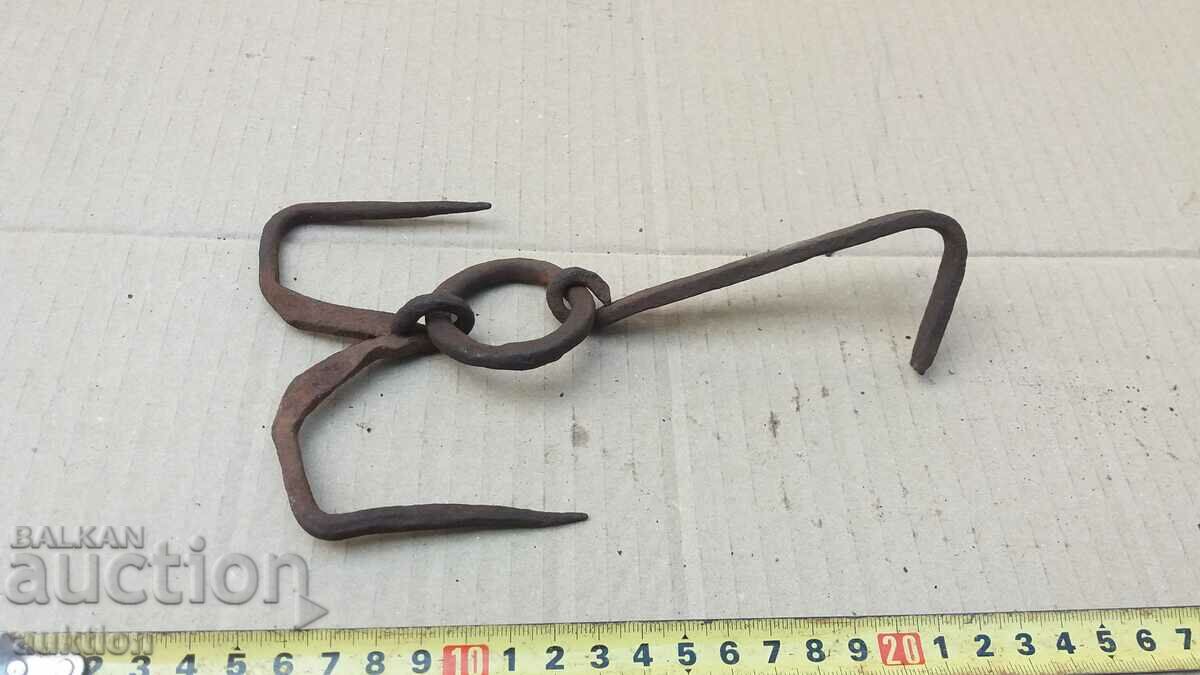 OLD WROUGHT HOOK, CHENGEL with price 9.99 BGN | € 5.11 OLD WROUGHT HOOK, CHENGEL with price 9.99 BGN | € 5.11