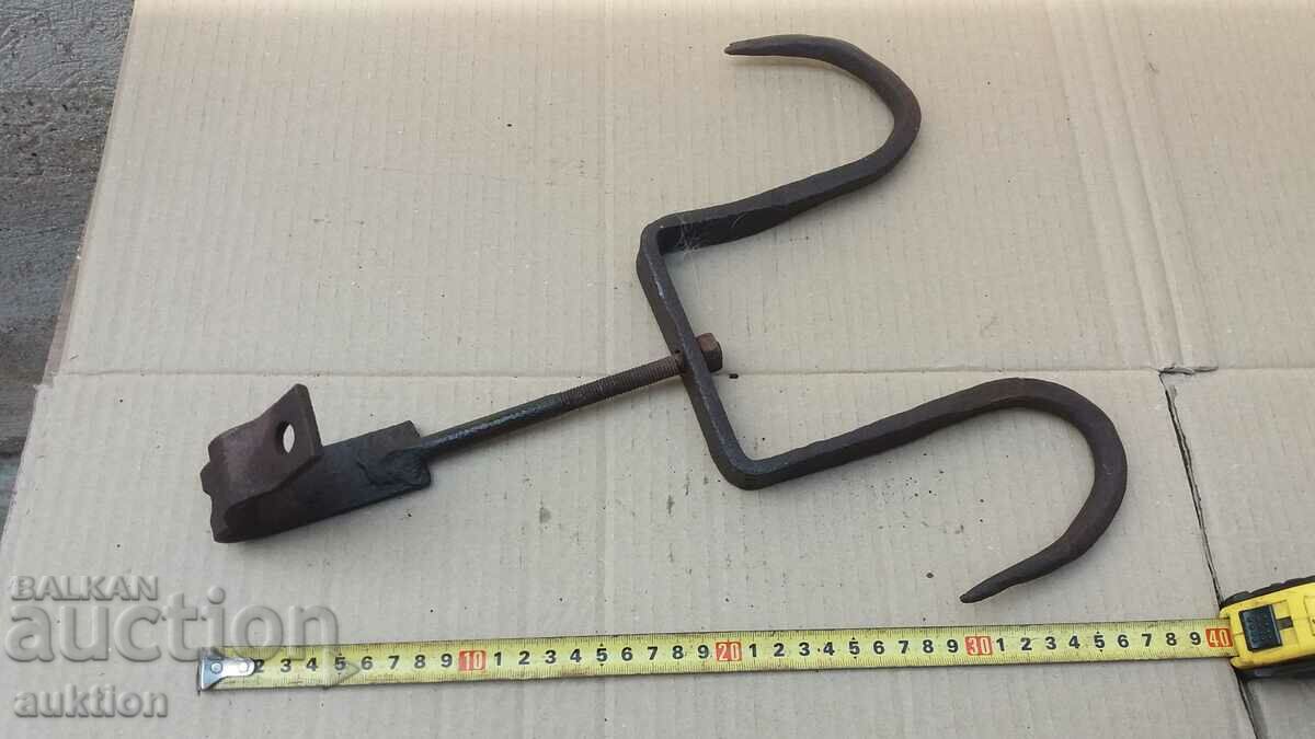 Auction OLD SOLID HOOK, CHENGEL Auction OLD SOLID HOOK, CHENGEL