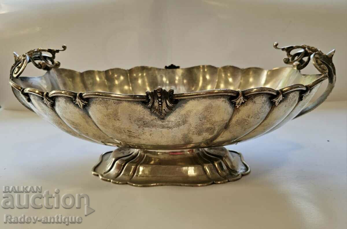 Beautiful silver fruit bowl, Germany, 19th century.