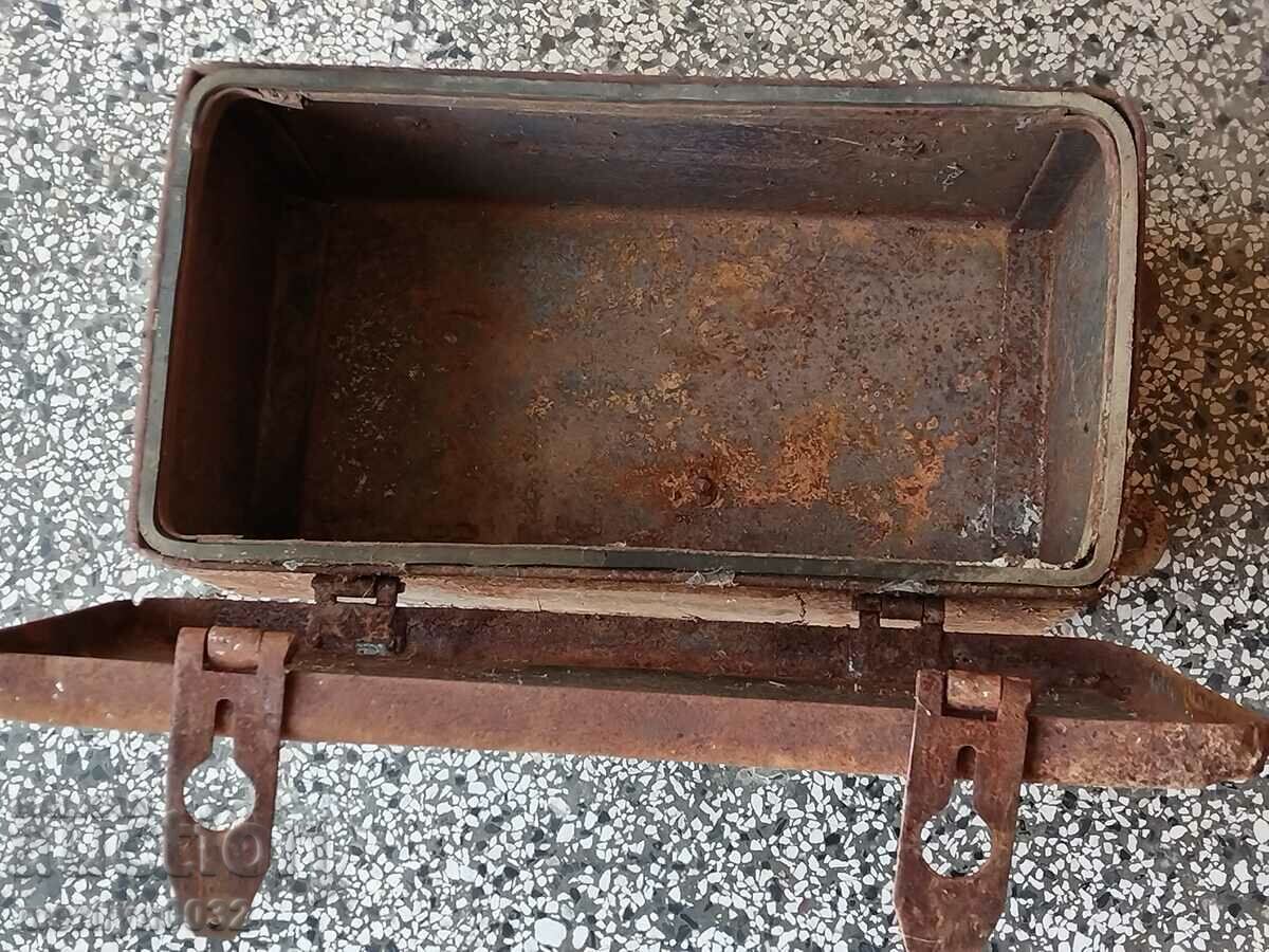 Wehrmacht WWII German howitzer gun metal case - 6