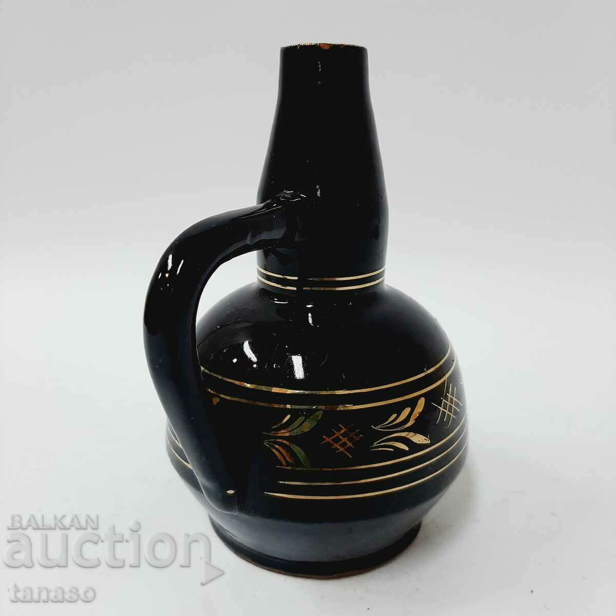 Delivery of Old small glazed ceramic jug(3.2) Delivery of Old small glazed ceramic jug(3.2)