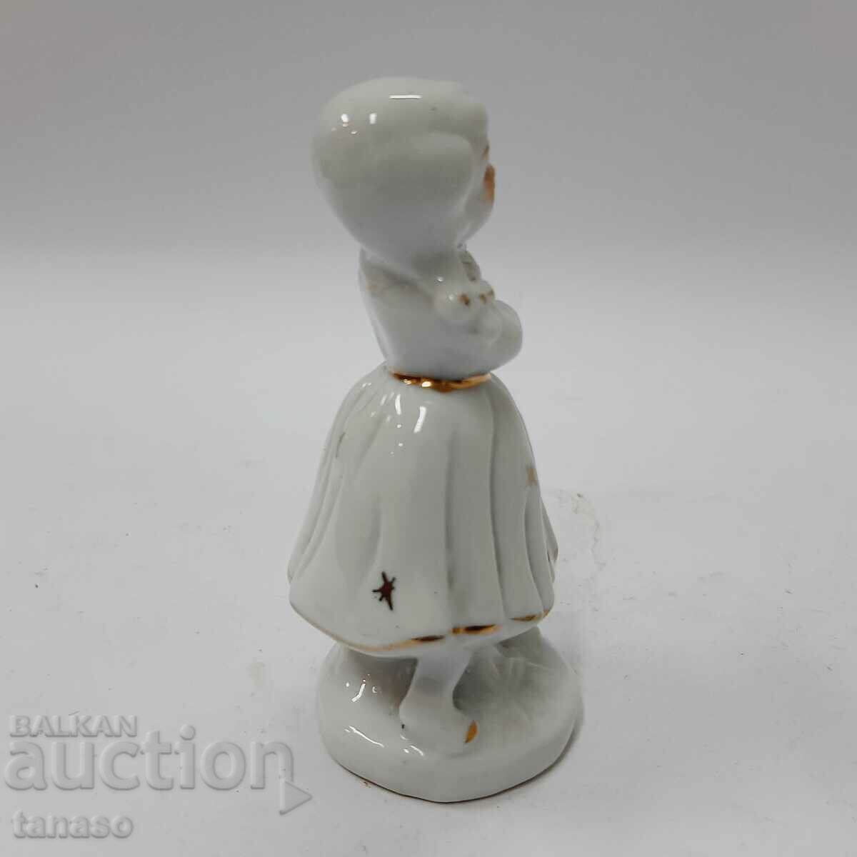 Auction  Old porcelain figurine(3.2)