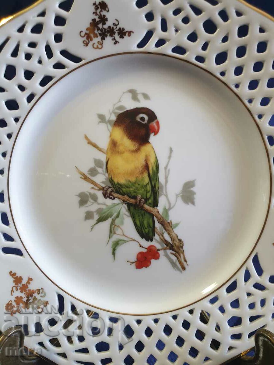 Openwork porcelain wall plate with price 25.00 BGN | € 12.78 Openwork porcelain wall plate with price 25.00 BGN | € 12.78