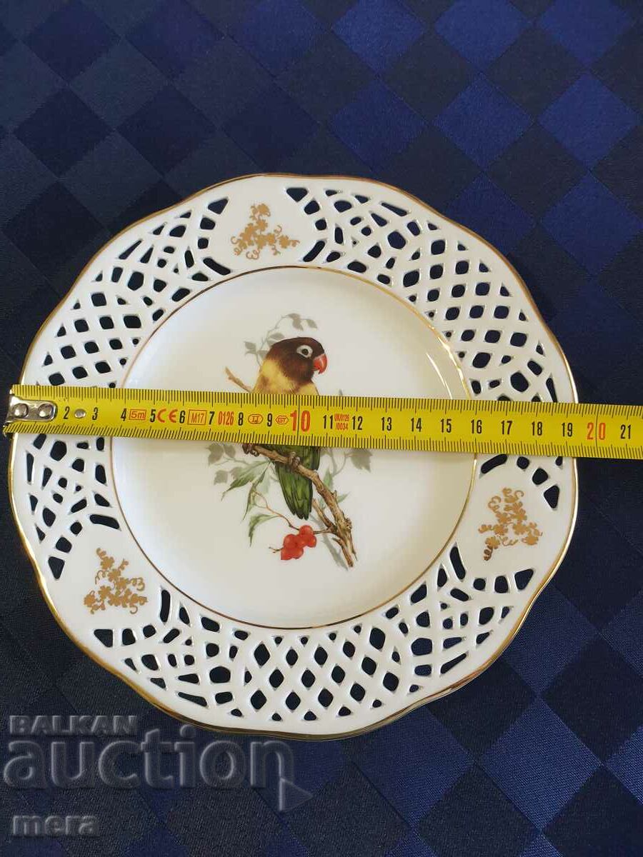 Auction Openwork porcelain wall plate Auction Openwork porcelain wall plate