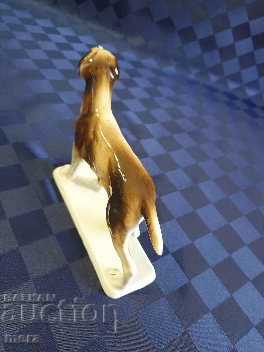 Παράδοση Λεπτή πορσελάνινη φιγούρα σκύλου Παράδοση Λεπτή πορσελάνινη φιγούρα σκύλου