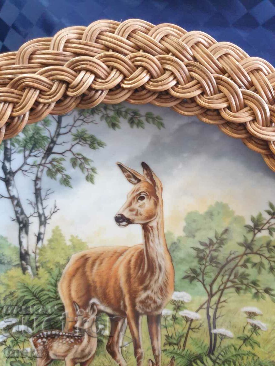 Auction Porcelain wall plate with wicker fittings - Bavaria Auction Porcelain wall plate with wicker fittings - Bavaria