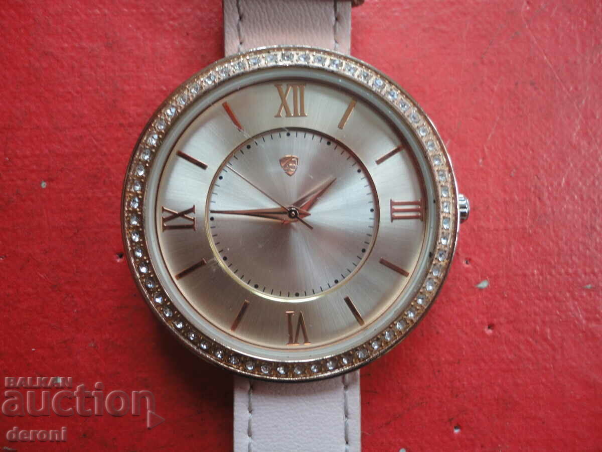 Great watch with Auriol crystals with price 30.00 BGN | € 15.34 Great watch with Auriol crystals with price 30.00 BGN | € 15.34