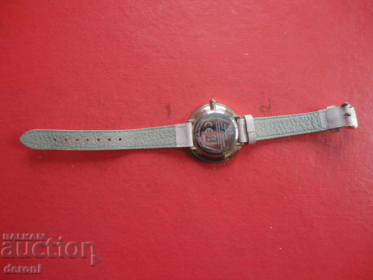 Delivery of Great watch with Auriol crystals Delivery of Great watch with Auriol crystals