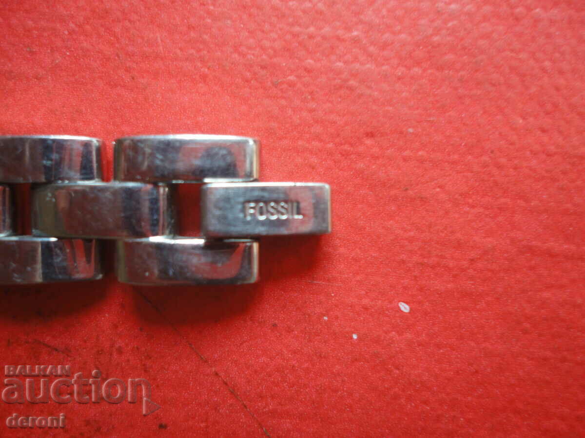 Auction  A great Fossil women's watch