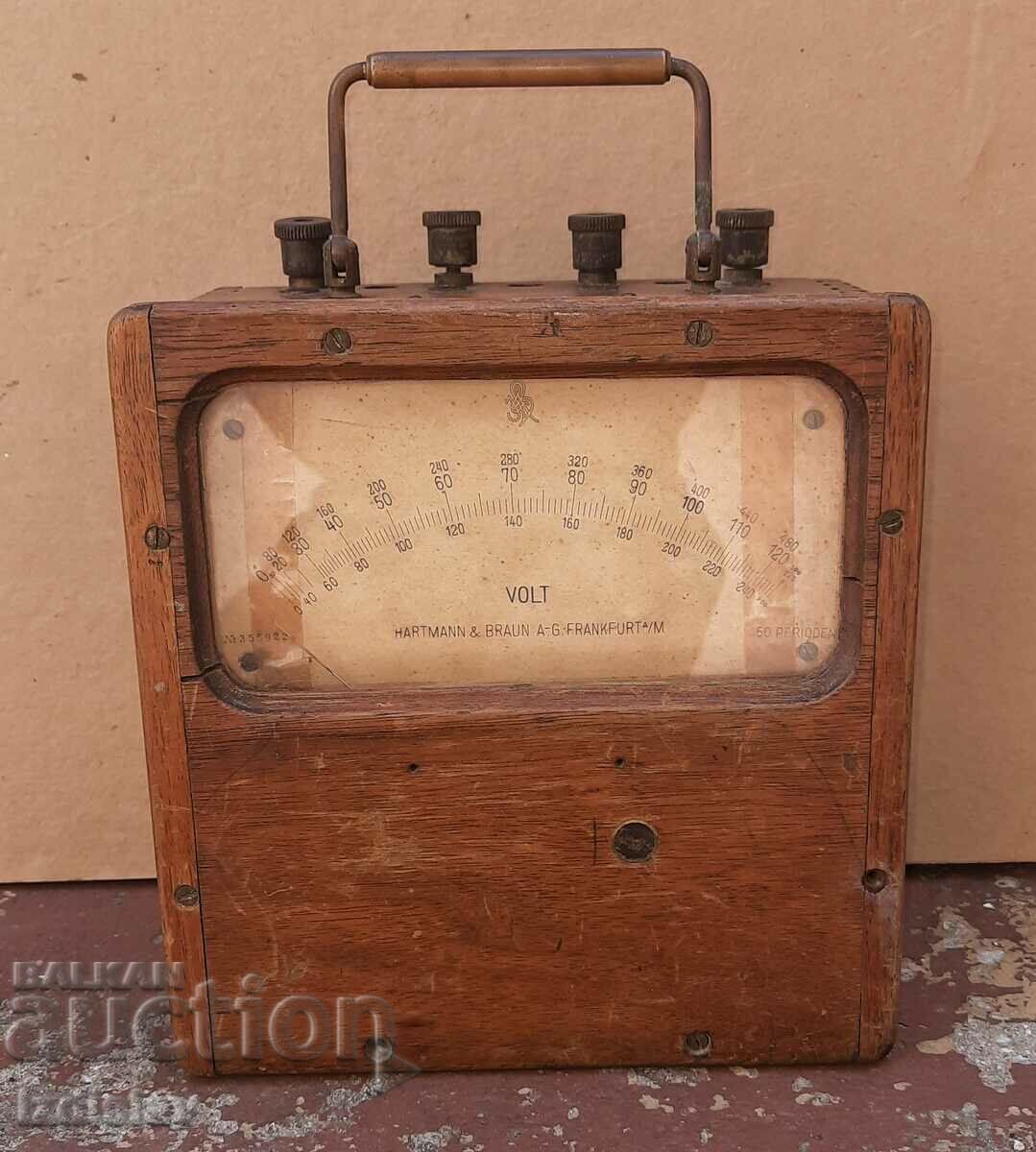 Delivery of Vintage German Voltmeter circa 1935 Delivery of Vintage German Voltmeter circa 1935