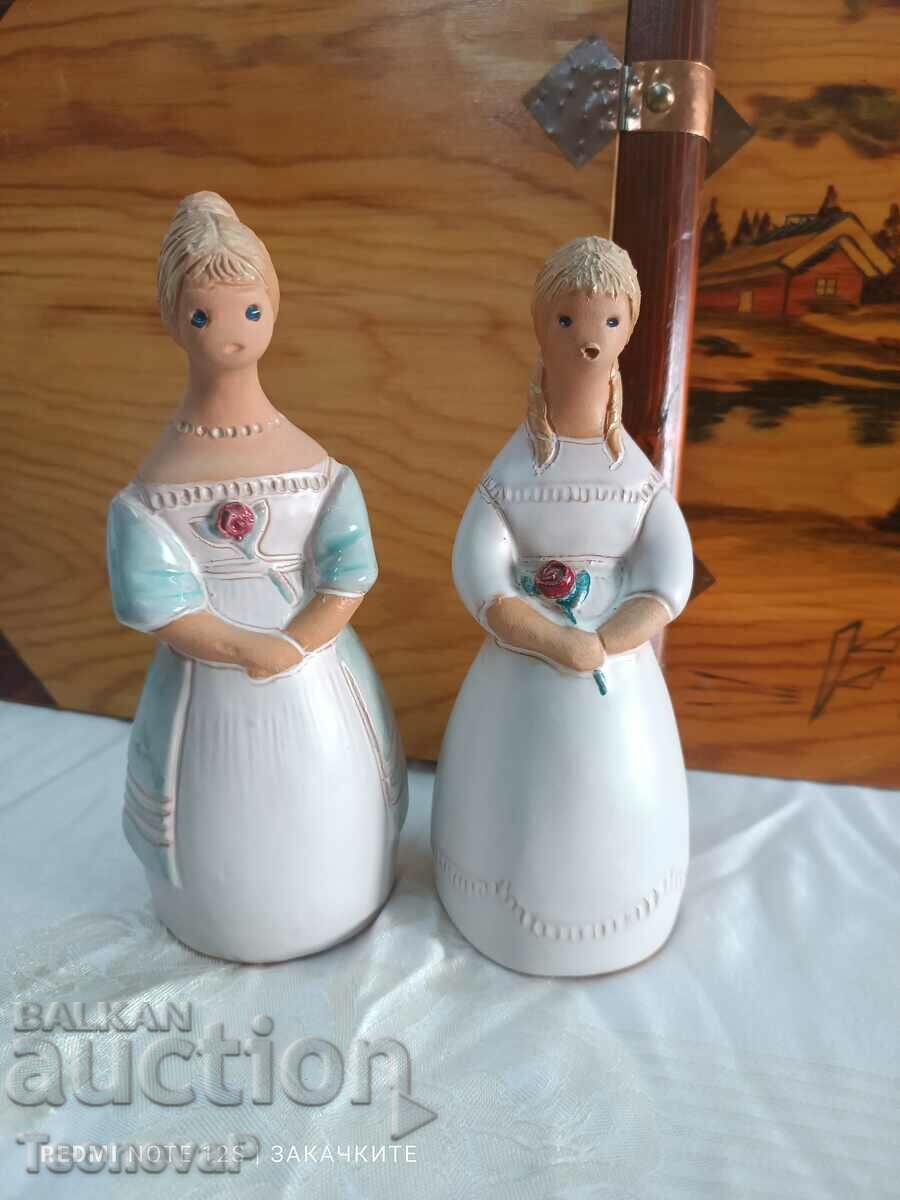 Două figurine din ceramică de Alingsas Keramik