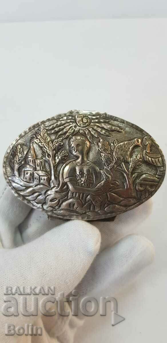 Rare Wrought Renaissance Snuff Box